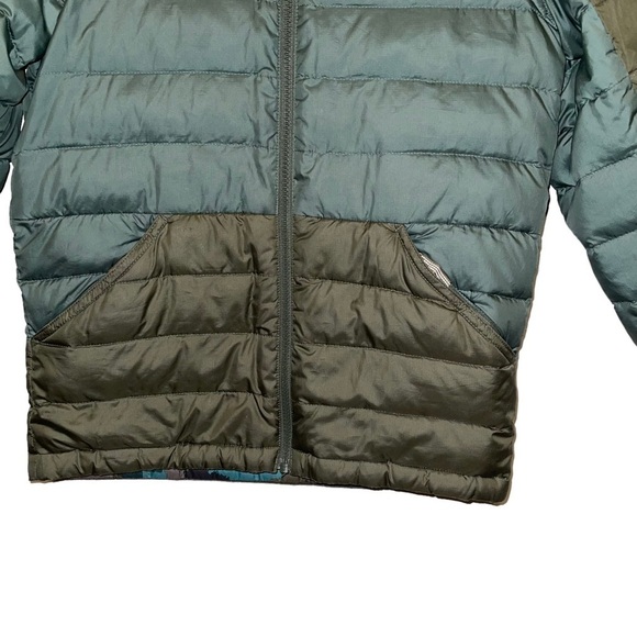 Patagonia Reversible Down Jacket Size L - Picture 9 of 11